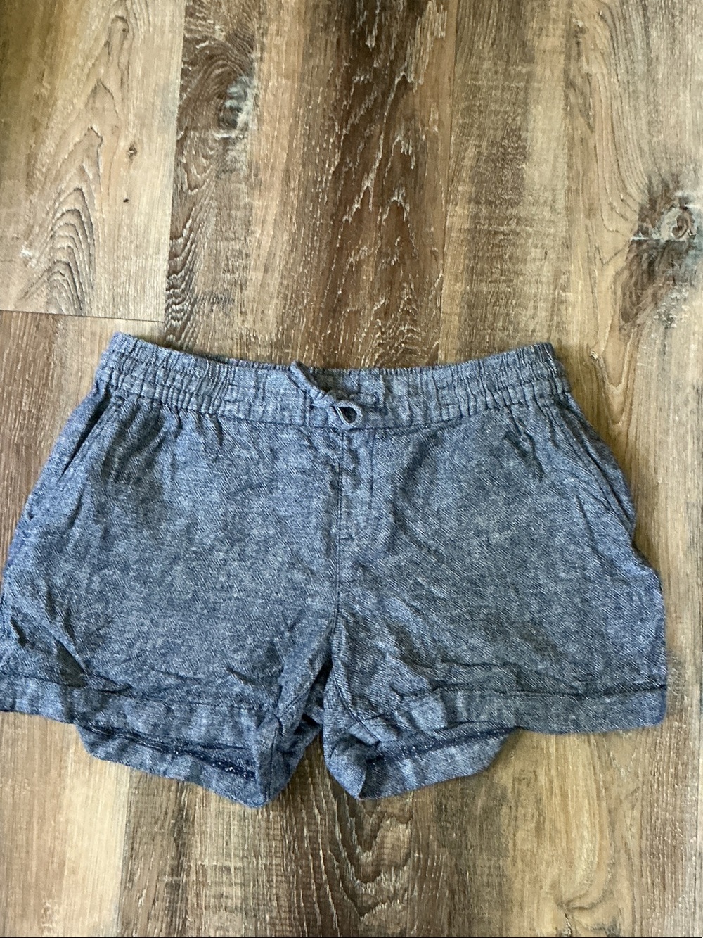 Old Navy Denim looking linen shorts